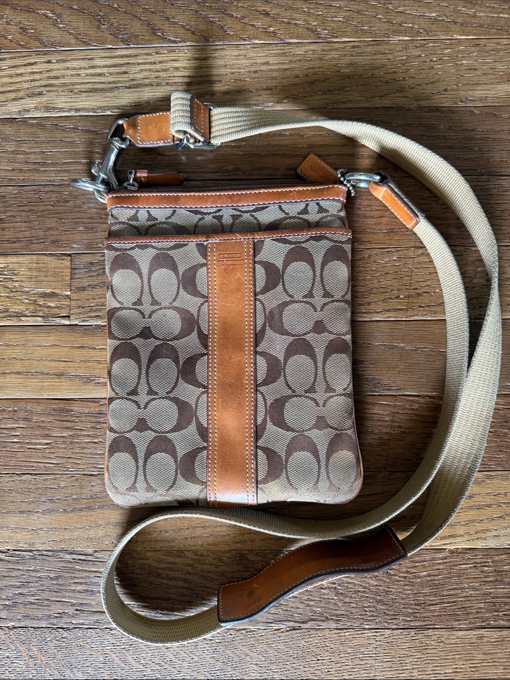 Vintage Coach Signature Crossbody/Shoulder Bag/Purse Tan/Brown- K05N-6016